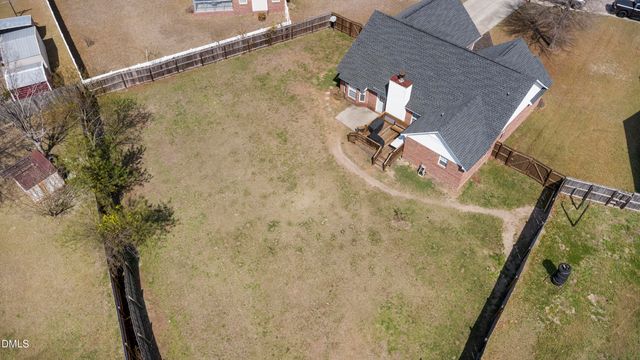 117 Robin Place, Fayetteville, NC 28306