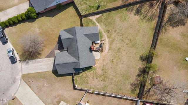 117 Robin Place, Fayetteville, NC 28306