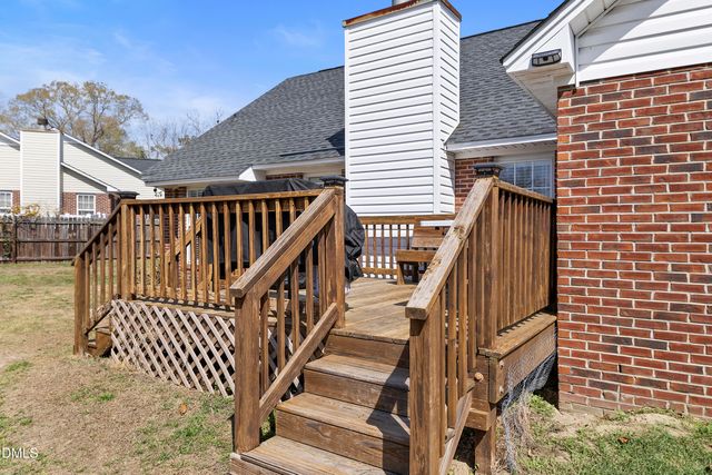 117 Robin Place, Fayetteville, NC 28306