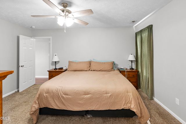 117 Robin Place, Fayetteville, NC 28306