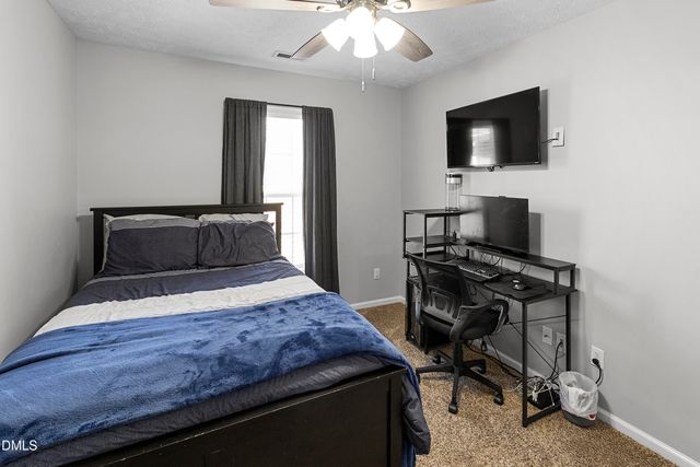 117 Robin Place, Fayetteville, NC 28306