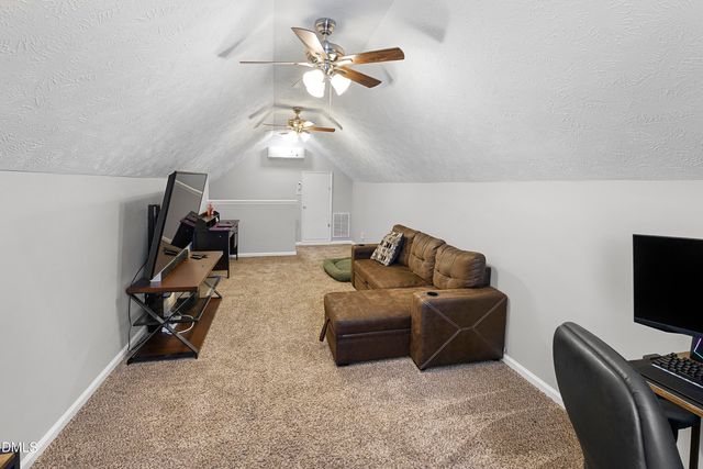 117 Robin Place, Fayetteville, NC 28306