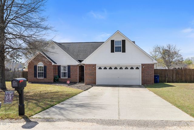 117 Robin Place, Fayetteville, NC 28306