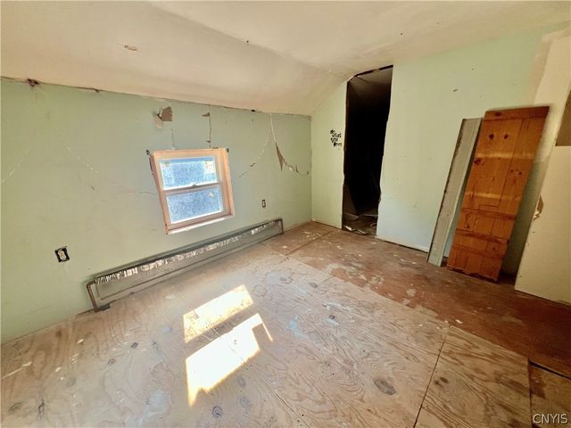18 Catherine Street, Oswego, NY 13126