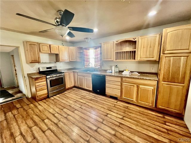 18 Catherine Street, Oswego, NY 13126