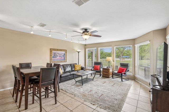 730 Mather ST E F-102, New Braunfels, TX 78130