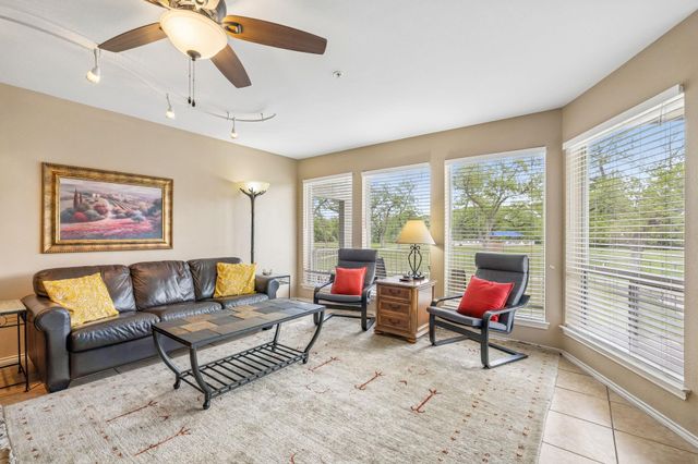 730 Mather ST E F-102, New Braunfels, TX 78130