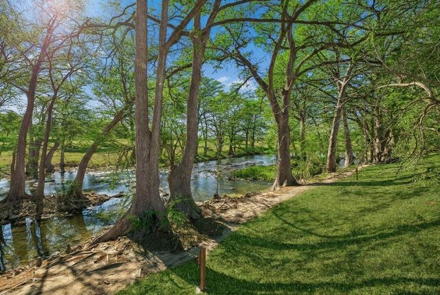 730 Mather ST E F-102, New Braunfels, TX 78130