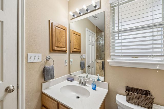 730 Mather ST E F-102, New Braunfels, TX 78130