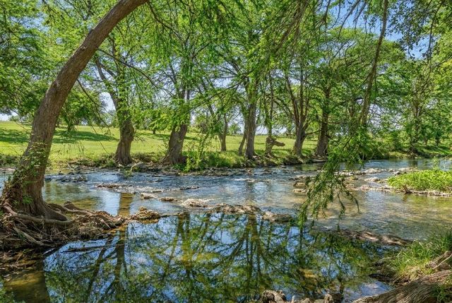 730 Mather ST E F-102, New Braunfels, TX 78130