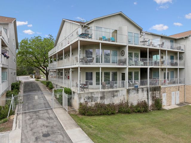 730 Mather ST E F-102, New Braunfels, TX 78130