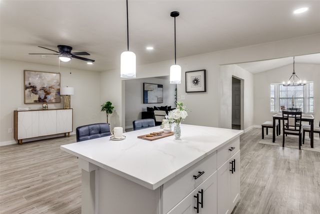 5624 Cando Drive, Fort Worth, TX 76134