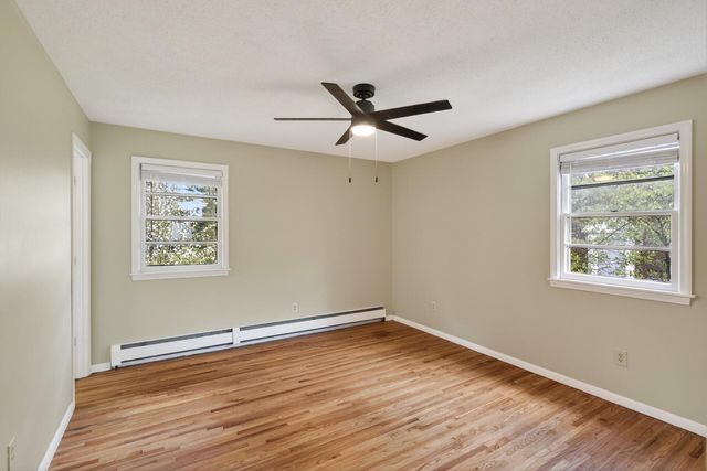 908 Greenvale Avenue W, Northfield, MN 55057