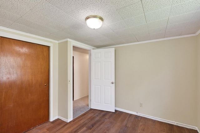 908 Greenvale Avenue W, Northfield, MN 55057