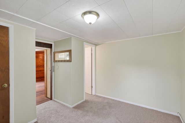 908 Greenvale Avenue W, Northfield, MN 55057