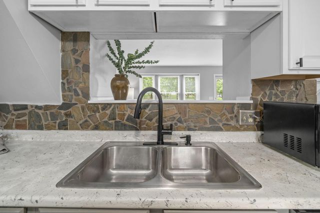 7773 Barkwood Drive, Columbus, OH 43085
