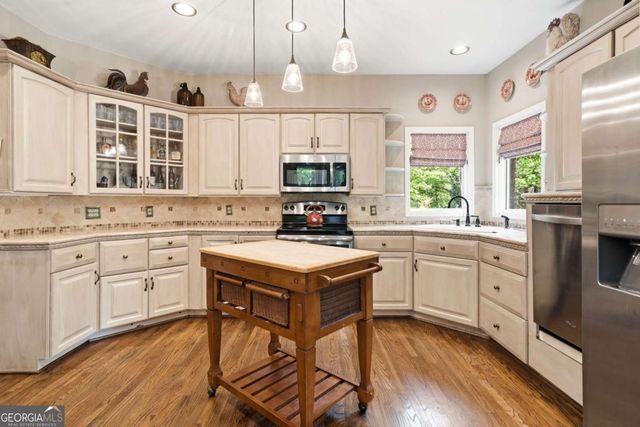 312 Sterling Road, Jasper, GA 30143