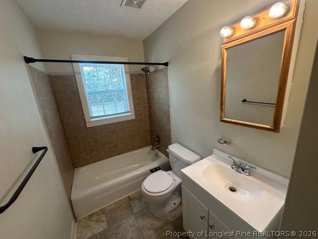 6517 Portsmouth Drive, Fayetteville, NC 28314