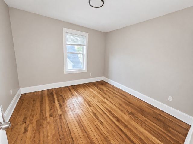 46 Grove St 3, Lynn, MA 01905