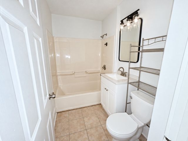 46 Grove St 3, Lynn, MA 01905