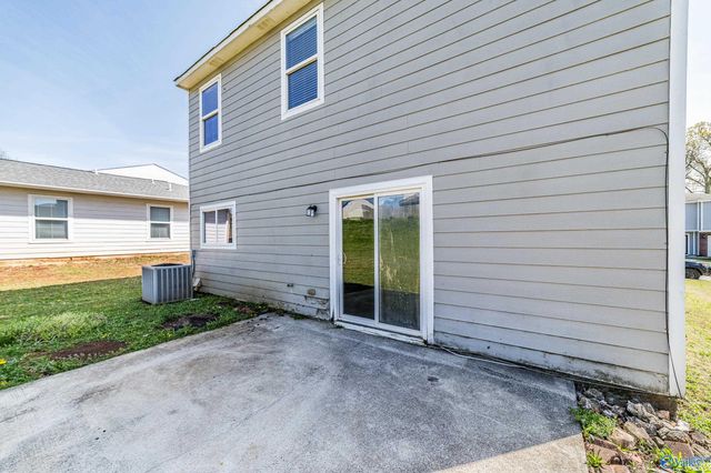 217 Whitestone Drive, Huntsville, AL 35810