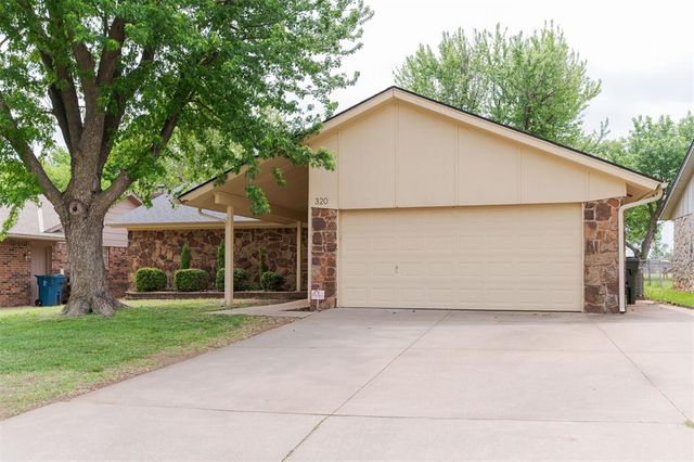 320 Elwood Drive, Edmond, OK 73013