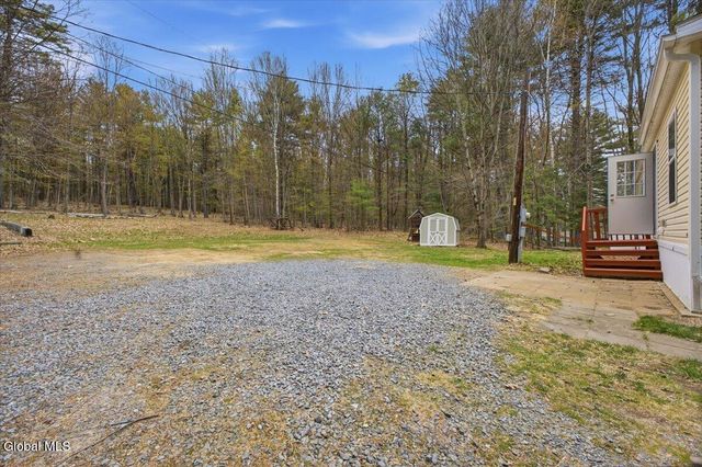 33 Barney Road, Greenfield, NY 12833