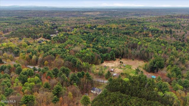 33 Barney Road, Greenfield, NY 12833