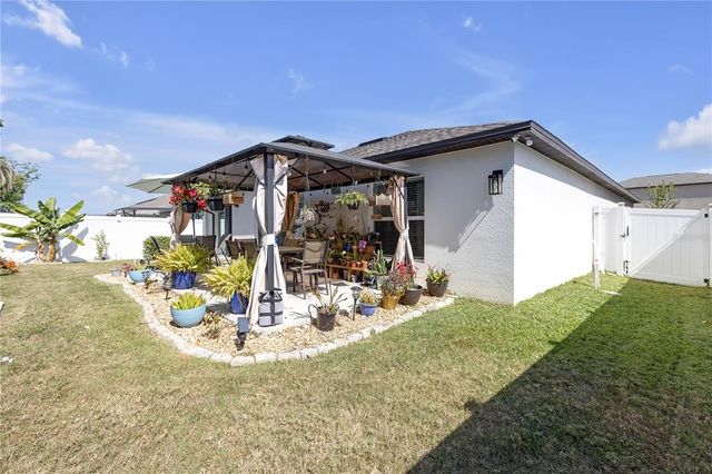 36568 GARDEN WALL WAY, Zephyrhills, FL 33541