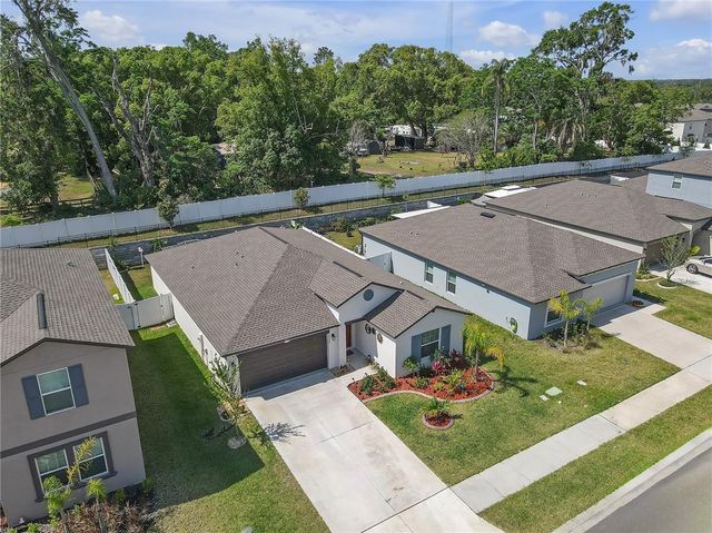 36568 GARDEN WALL WAY, Zephyrhills, FL 33541