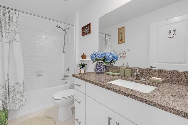 36568 GARDEN WALL WAY, Zephyrhills, FL 33541