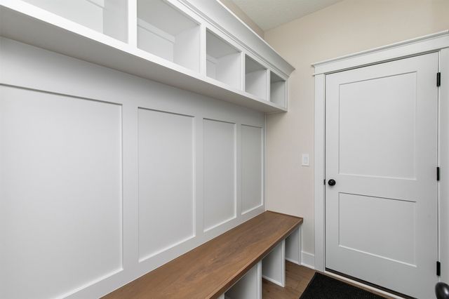 1400 NW Linda Lane, Waukee, IA 50263