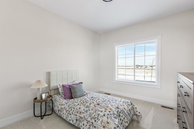 1400 NW Linda Lane, Waukee, IA 50263