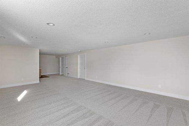 1400 NW Linda Lane, Waukee, IA 50263