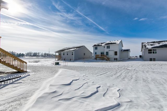 1400 NW Linda Lane, Waukee, IA 50263