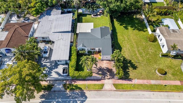 1756 71st St, Miami Beach, FL 33141