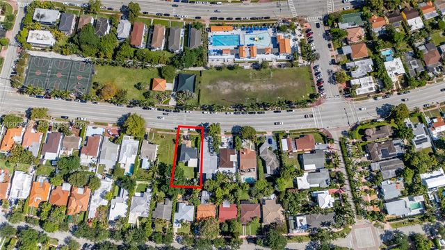 1756 71st St, Miami Beach, FL 33141