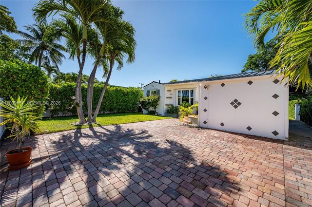 1756 71st St, Miami Beach, FL 33141