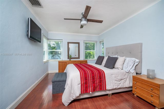 1756 71st St, Miami Beach, FL 33141