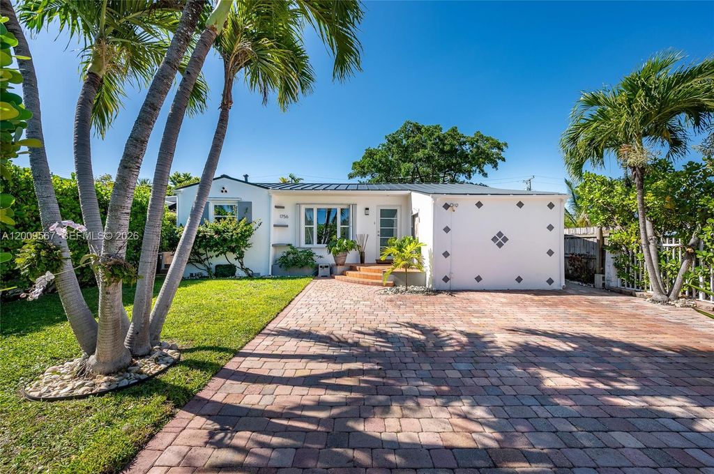 1756 71st St, Miami Beach, FL 33141