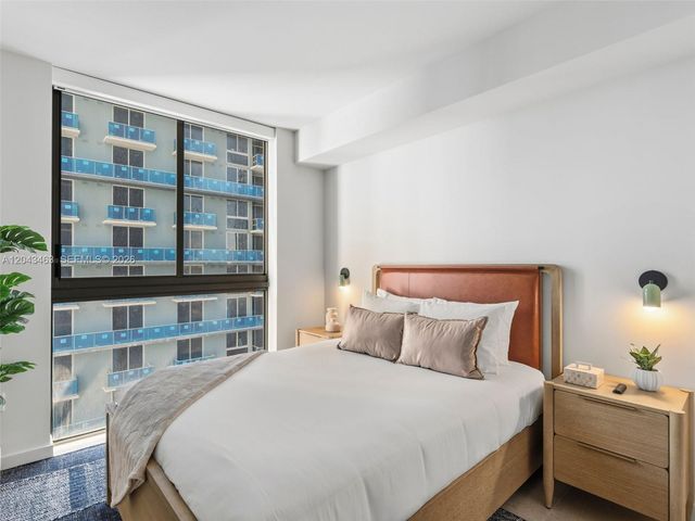 11 NE 6th St 1509, Miami, FL 33132