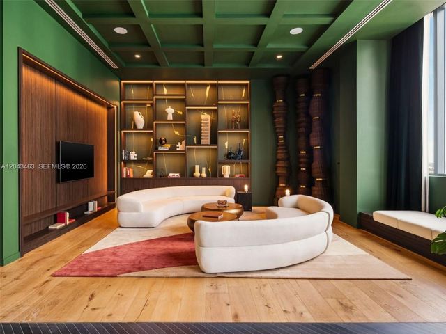 11 NE 6th St 1509, Miami, FL 33132