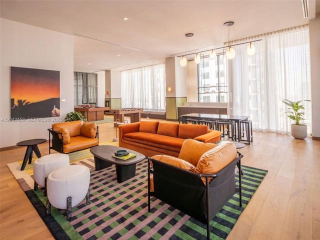 11 NE 6th St 1509, Miami, FL 33132