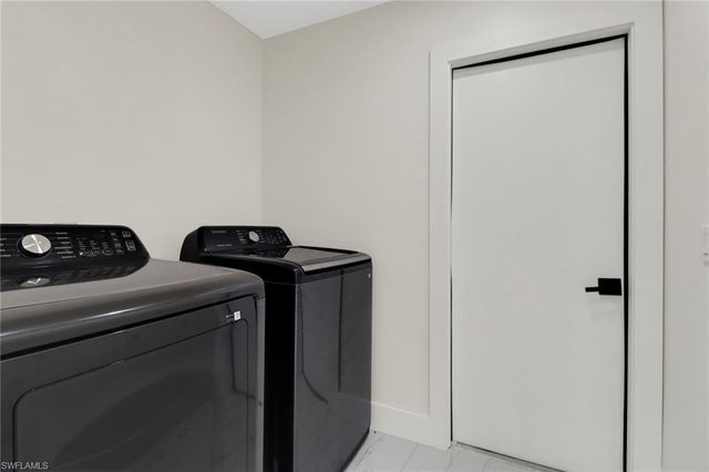 4520 SW 22nd AVE, Cape Coral, FL 33914