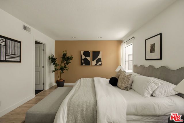 839 Larrabee Street 6, West Hollywood, CA 90069