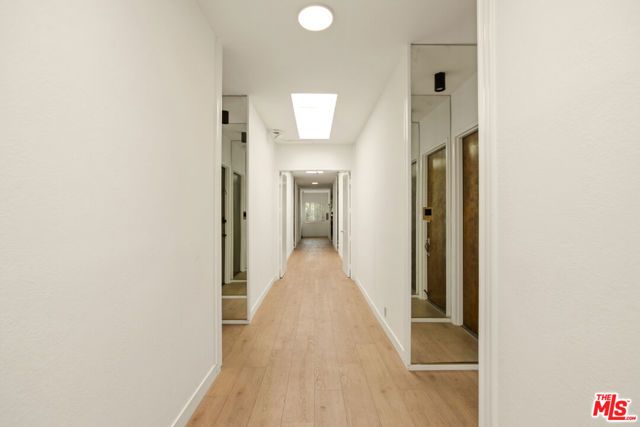 839 Larrabee Street 6, West Hollywood, CA 90069