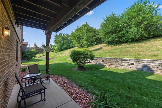 5217 Balmoral Lane, Bloomington, MN 55437