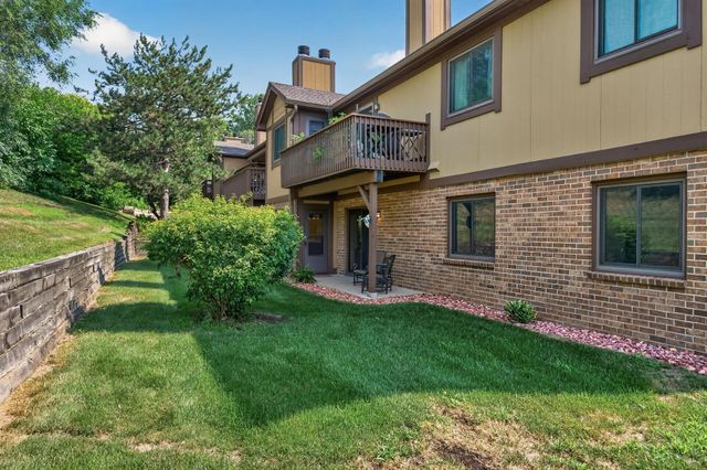 5217 Balmoral Lane, Bloomington, MN 55437