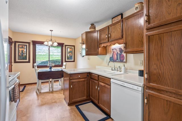 5217 Balmoral Lane, Bloomington, MN 55437