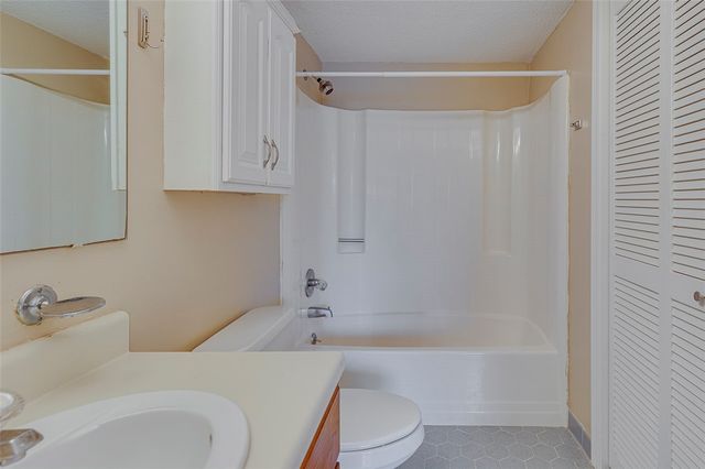 1011 Northlake Drive, Anderson, SC 29625